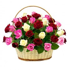 Canastillo Redondo Mediano Tricolor con 30 Rosas blancas, rojas y Rosadas