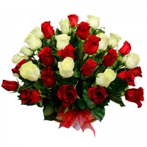 Canastillo Grande Con 40 Rosas Rojas y Blancas Canastillo Grande Con 40 Rosas Rojas y Blancas