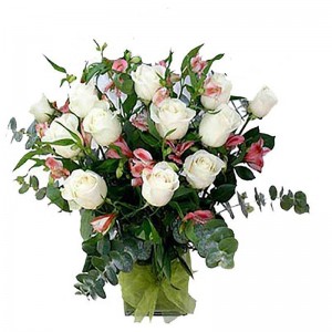 Florero 12 Rosas Blancas para Condolencias y Astromelias Florero 12 Rosas Blancas para Condolencias y Astromelias