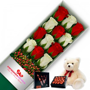 Caja con 12 Rosas Rojas con Blanco mas Peluche y Chocolate